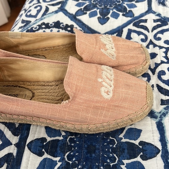 Ciao Bella Shoes - Picture 5 of 6